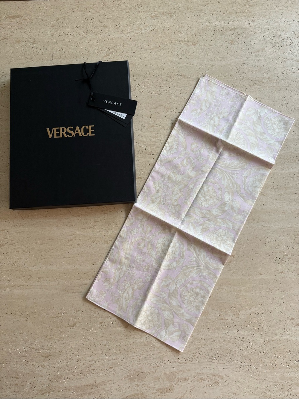 NWT Versace Barocco Print Cotton Pink Square Scarf Foulard Bandana Made in Italy - Picture 15 of 16
